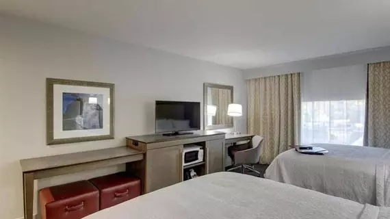 Hampton Inn & Suites Springfield/Downtown | Massachusetts - Springfield (ve civarı) - Springfield