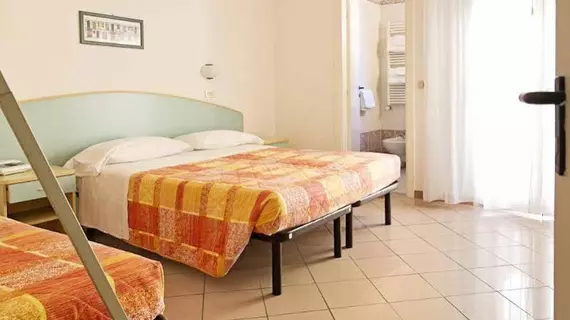 Hotel Radar | Emilia-Romagna - Rimini - Marina Centro