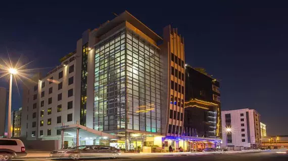 Park Inn by Radisson Hotel Apartments | Dubai - Dubai