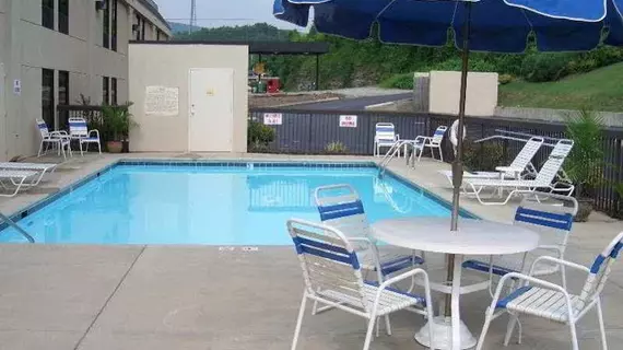 Hampton Inn Chattanooga I24 West Lookout Mountain | Tennessee - Chattanooga (ve civarı) - Chattanooga - Tiftonia