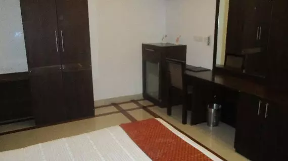 Time Square Hotel | Kerala - Ernakulam Bölgesi - Koşin (ve civarı) - Koçi