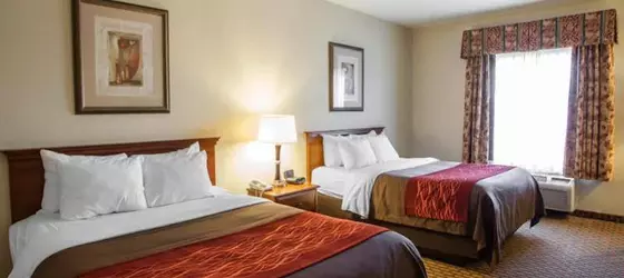 Comfort Inn & Suites Harrisonville | Missouri - Clinton - Harrisonville