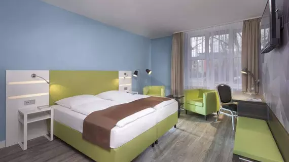 Best Western Sindelfingen City | Baden-Wuerttemberg - Rems-Murr-Kreis - Stuttgart (ve civarı) - Sindelfingen