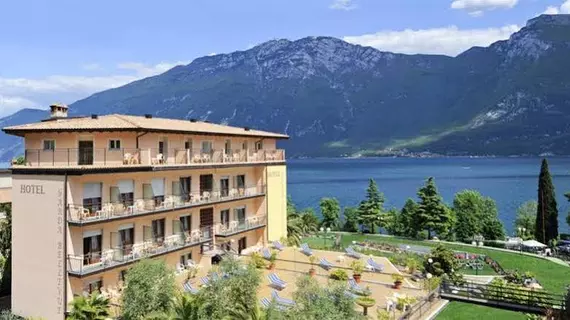 Hotel Garda Bellevue | Lombardy - Brescia (il) - Limone sul Garda