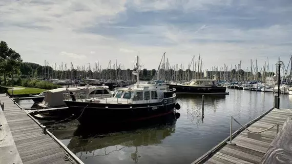 Hampshire Hotel – Newport Huizen | Kuzey Hollanda - Huizen