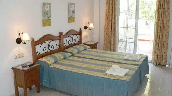 Apartamentos Casanova | Andalucia - Malaga İli - La Axarquía - Nerja