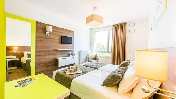 Comfort Suites Universités Grenoble Est | Auvergne-Rhone-Alpes - Isere - Saint-Martin-d'Heres