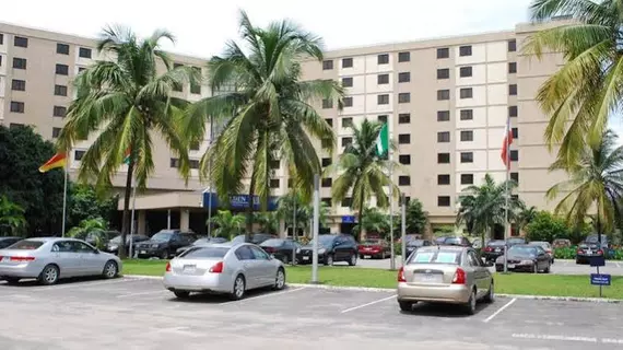 Golden Tulip Festac Lagos | Lagos (ve civarı) - Lagos