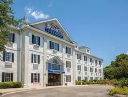 Baymont Inn and Suites Lafayette Airport | Louisiana - Lafayette (ve civarı) - Lafayette