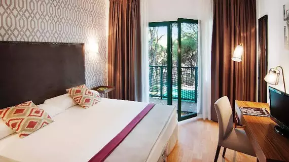 Hotel Oromana | Andalucia - Seville İli - Alcala de Guadaira