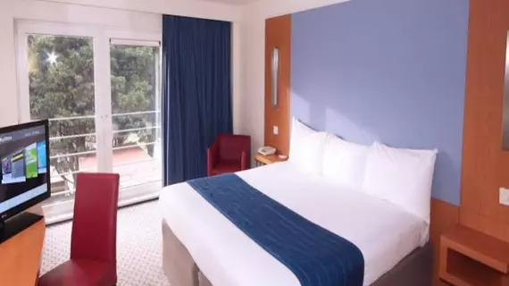 Ramada London North M1 | Londra (ve civarı) - North London