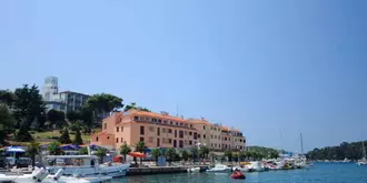 Apartments Riva