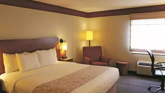 La Quinta Inn & Suites Houston Southwest | Teksas - Houston (ve civarı) - Houston