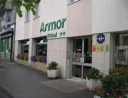 Brit Hotel Armor | Brittany - Cotes d'Armor - Guingamp