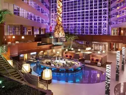 Hyatt Regency - Greenville | Güney Karolayna - Greenville - Spartanburg (ve civarı) - Greenville - Greenville Downtown