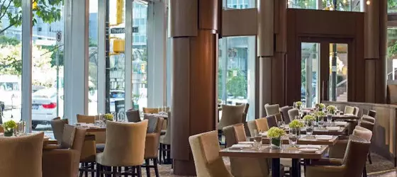 Vancouver Marriott Pinnacle Downtown Hotel | Britanya Kolombiyası - Vancouver (ve civarı) - Vancouver - Vancouver Waterfront - Vancouver Şehir Merkezi