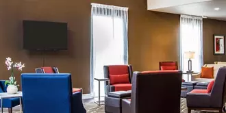 Comfort Suites Woodland - Sacramento Airport