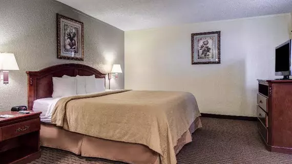 Quality Inn & Suites El Paso | Teksas - El Paso (ve civarı) - El Paso