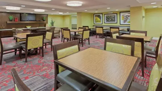 Holiday Inn Express - Neptune | New Jersey - Manalapan Township - Red Bank - Tinton Falls (ve civarı) - Neptune City