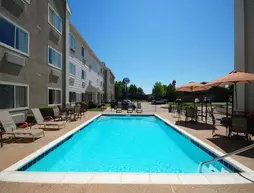 Suburban Extended Stay DFW Airport North | Teksas - Dallas (ve civarı) - Lewisville