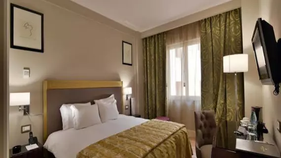 Grand Hotel Yerevan | Erivan (ve civarı) - Yerevan - Kentron