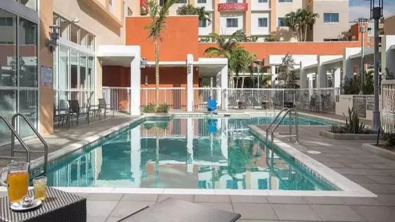 Residence Inn West Palm Beach Downtown | Florida - Palm Beach - Batı Palm Beach (ve civarı) - West Palm Beach - Downtown West Palm Plajı