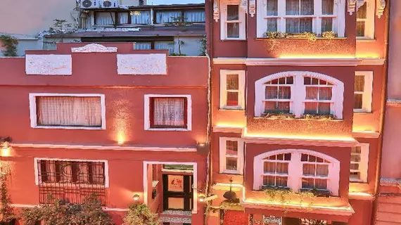 Faik Pasa Hotels |  Istanbul  - Beyoğlu - Sütlüce Mahallesi