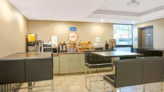 Howard Johnson Inn Queens | New York - New York (ve civarı) - Queens - Jamaika