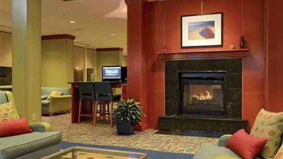 Fairfield Inn Suites Virginia Beach Oceanfront | Virginia - Norfolk - Virginia Beach (ve civarı) - Virginia Beach