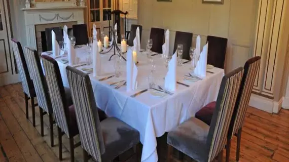 The Kings Hotel | Gloucestershire (kontluk)