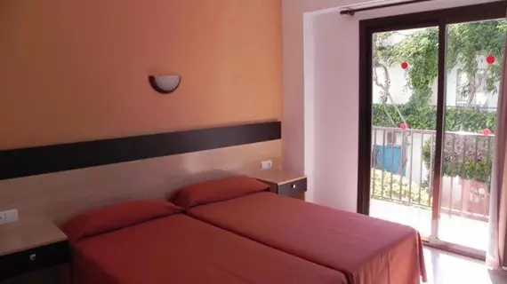 Hostal Horizonte | Balearic Adaları - İbiza Adası - Sant Antoni de Portmany