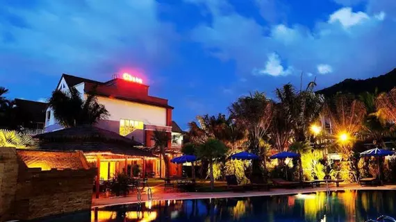 Phuket Chaba Hotel | Phuket (ve civarı) - Karon - Kata Plajı