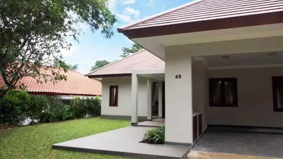 Countrywoods Residence | West Java - Cakarta (ve civarı) - Güney Tangerang - Ciputat