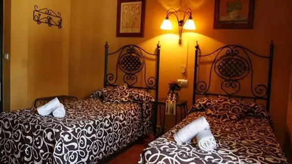 Hostal Dalís | Andalucia - Seville İli - Sevilla - Casco Antiguo