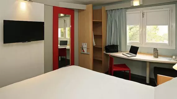 ibis Nîmes Ouest | Occitanie - Gard - Nimes