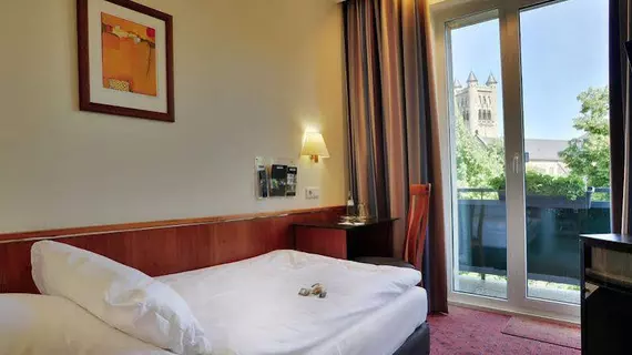 Centro Hotel Esplanade | Kuzey Ren-Westfalia - Düsseldorf (ve civarı) - Düsseldorf - Friedrichstadt