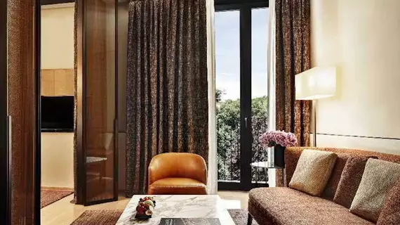 Bulgari Hotels & Resorts Milano | Lombardy - Milano (ve civarı) - Milano - Centro Storico