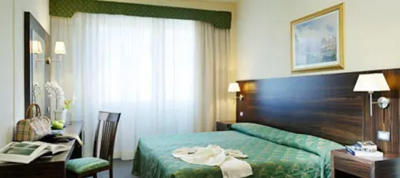 Quality Hotel Delfino Venezia Mestre | Venedik (ve civarı) - Mestre