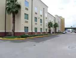 Comfort Suites Lake Charles | Louisiana - Lake Charles (ve civarı) - Lake Charles