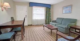 Howard Johnson Express Inn & Suites Lakefront Park Kissimmee | Florida - Orlando (ve civarı) - Lake Buena Vista - Disney's Maingate East