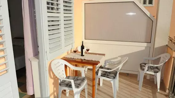 Miljak Apartments | Split-Dalmaçya - Podstrana