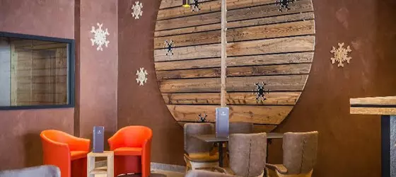 Hotel Saint Charles Val Cenis | Auvergne-Rhone-Alpes - Savoie (bölge) - Lanslebourg-Mont-Cenis