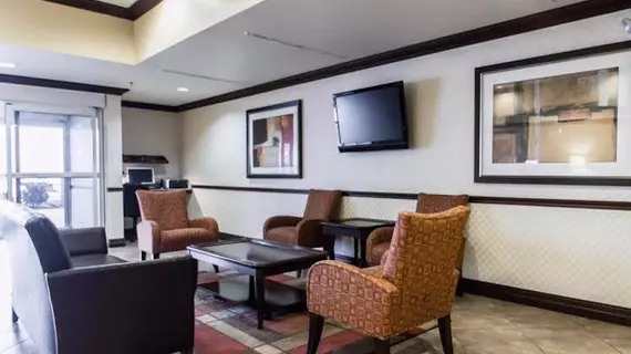 Comfort Inn & Suites Maingate South | Florida - Orlando (ve civarı) - Disney's Maingate West