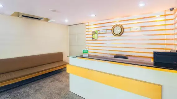 FabHotel Vinflora Banjara Hills | Telangana - Haydarabad (ve civarı) - Haydarabad - Srinagar Colony