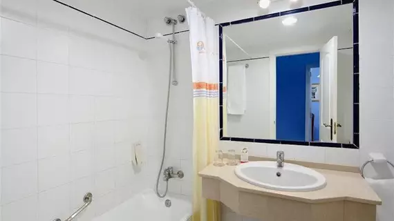 Sol Sancti Petri Aparthotel | Andalucia - Cadiz (vilayet) - Chiclana de la Frontera