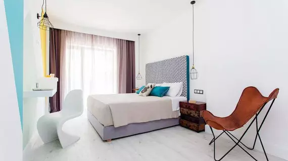 BLUE BOTTLE BOUTIQUE OTEL | Doğu Makedonya ve Trakya - Selanik