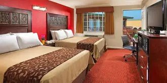 Studio Inn & Suites Downey