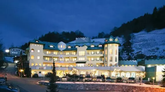 Hotel Ferienschlössl | Tirol - Imst (ve civarı) - Haiming