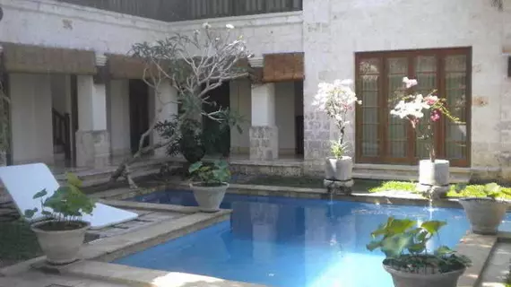 Taman Suci Villa | Bali - Jimbaran - Jimbaran Körfezi