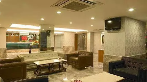 Royal Orchid Suites | Karnataka - Bengaluru (ve civarı) - Bengaluru - Whitefield